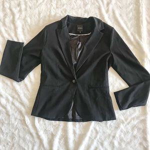 Kohl’s Black Blazer